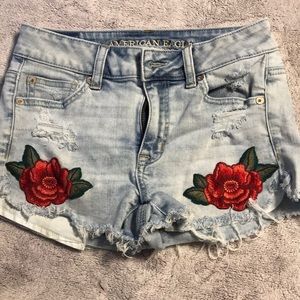 American eagle distressed denim shorts.